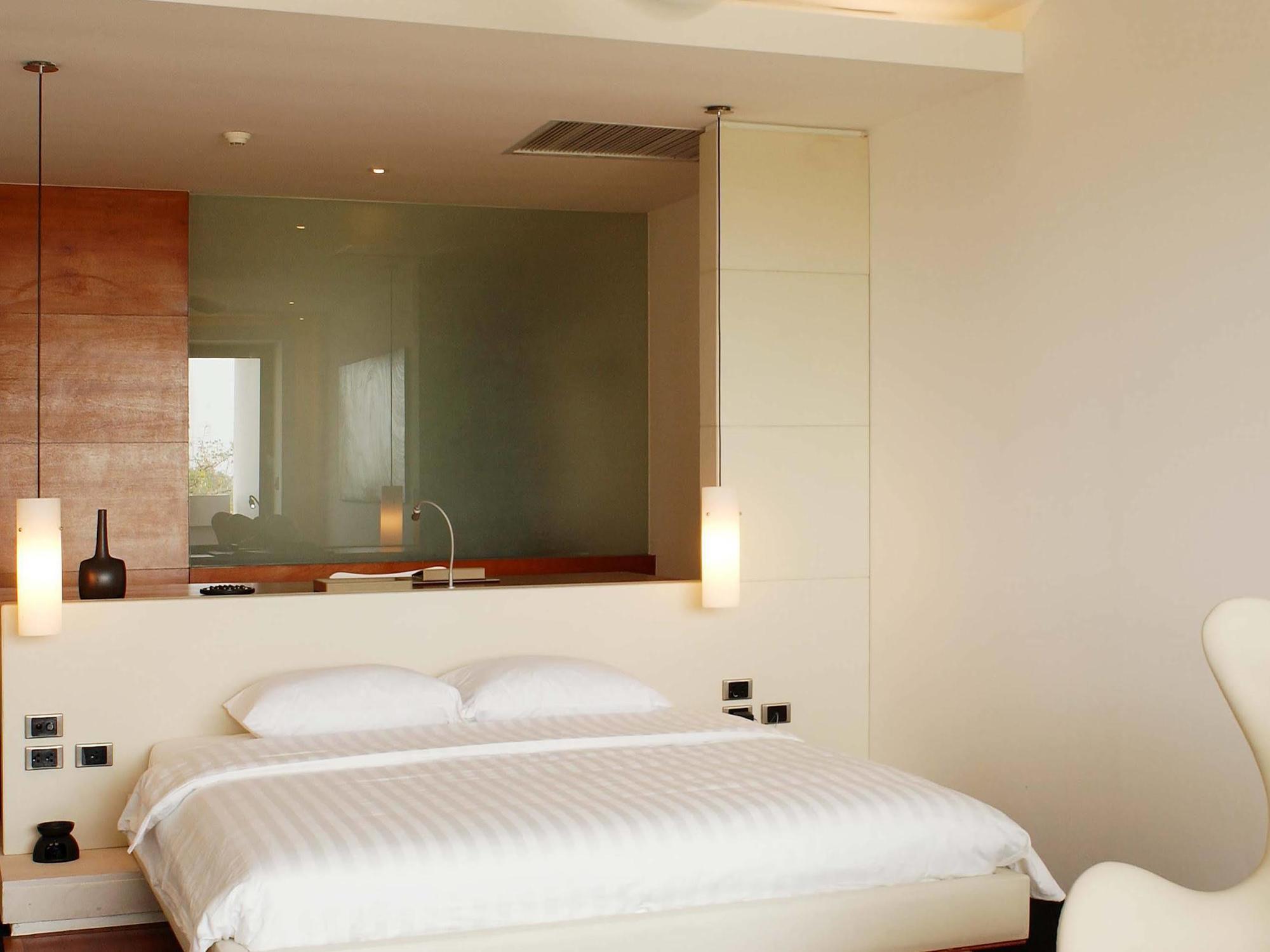 The Quay Boutique Hotel Phnom Penh Zewnętrze zdjęcie